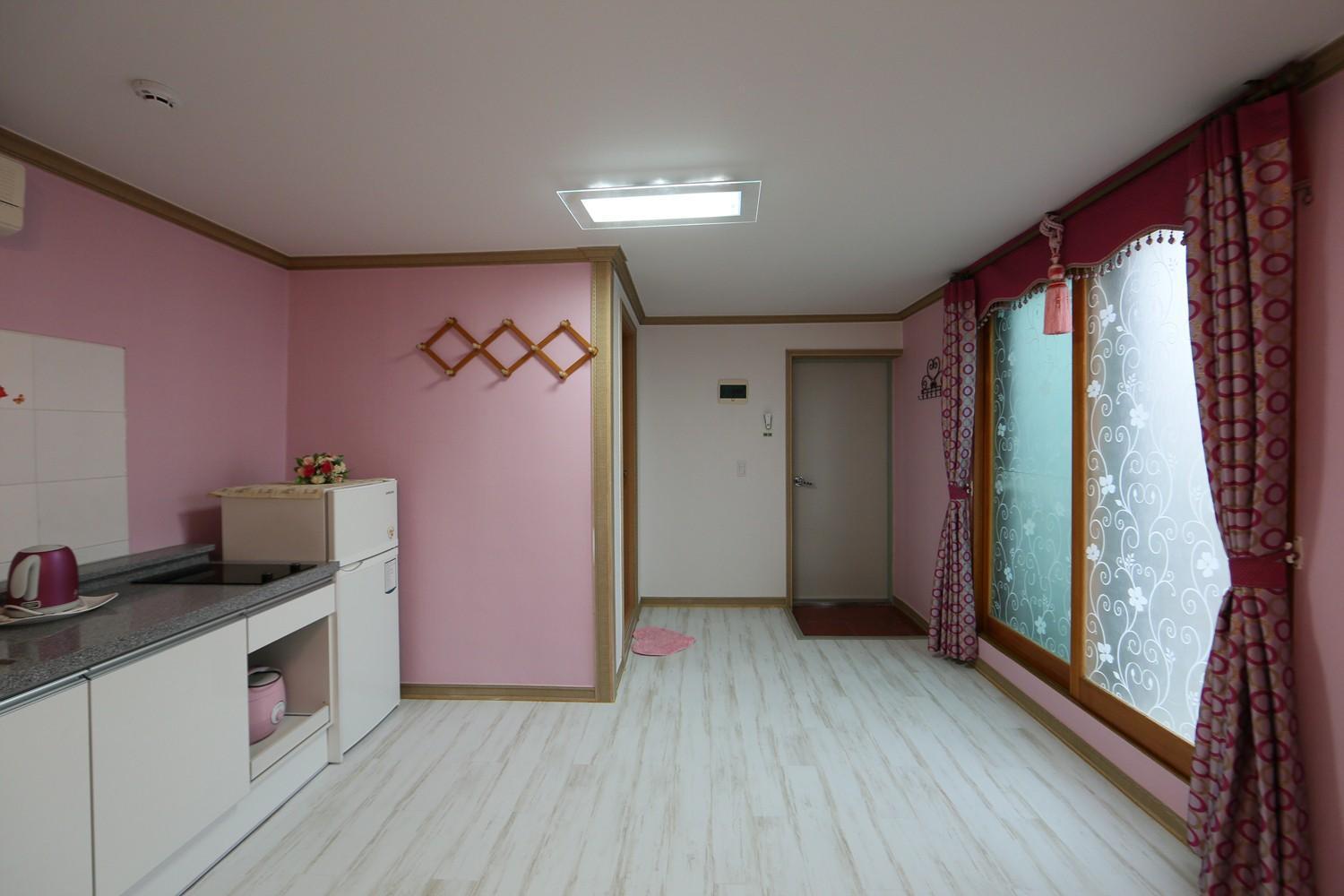 Daecheon Jeulgeoun Pension Boryeong Room photo